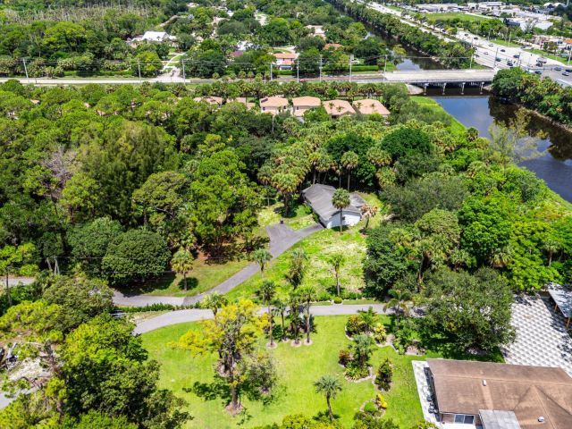 Home for sale at 7923 Mahogany Lane - photo 6281617