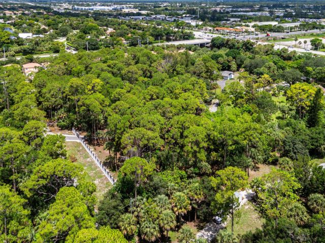 Home for sale at 7923 Mahogany Lane - photo 6281620