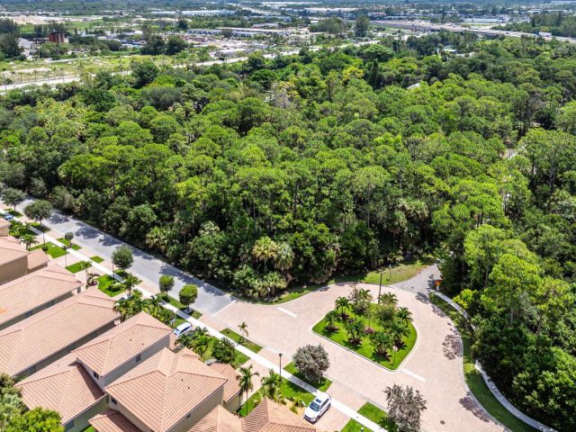 Home for sale at 7923 Mahogany Lane - photo 6281628