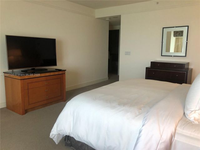 Apartment for sale  Unit #3106 - photo 6273203