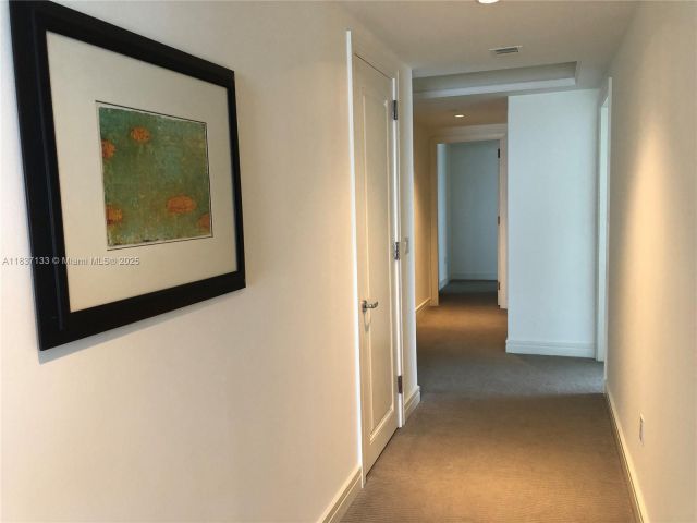 Apartment for sale  Unit #3106 - photo 6273205