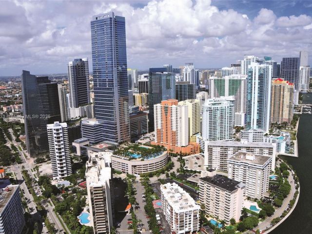 Apartment for sale  Unit #3106 - photo 6273219