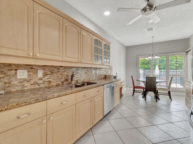 Home for rent at 7883 Villa Nova Drive - photo 6272861