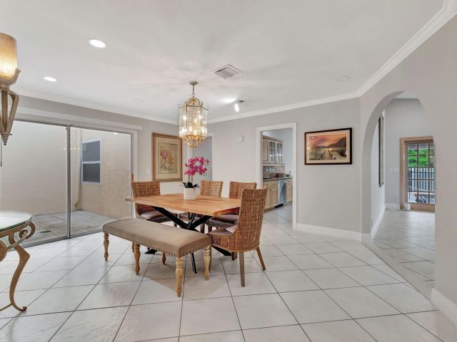 Home for rent at 7883 Villa Nova Drive - photo 6272868