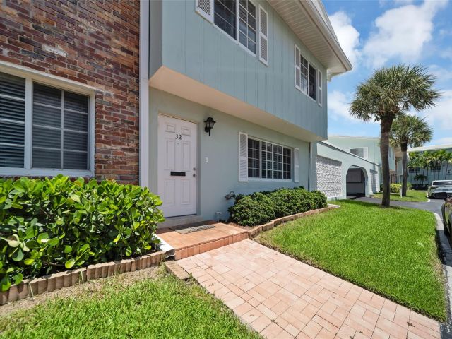 Home for sale at 5400 N Ocean Blvd 32 - photo 6281162
