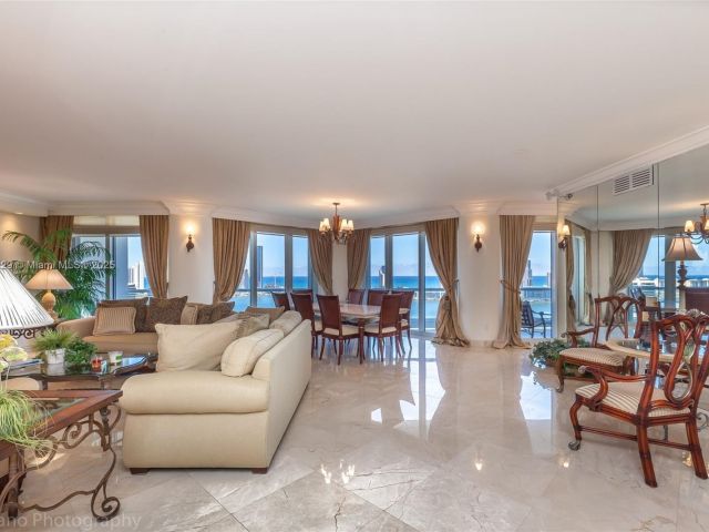 Apartment for sale  Unit #2504 - photo 6273759