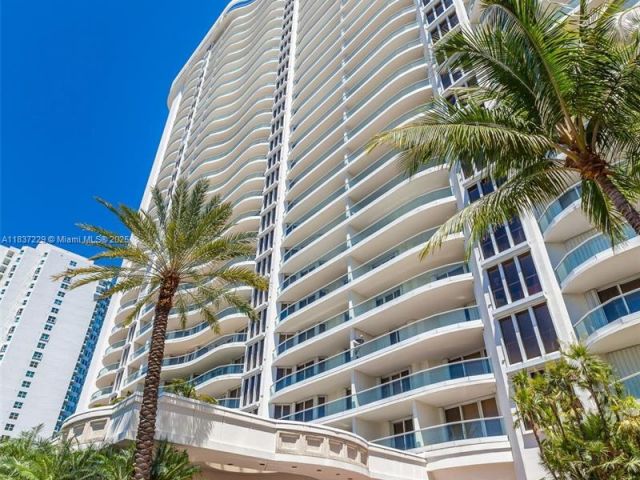 Apartment for sale  Unit #2504 - photo 6273776