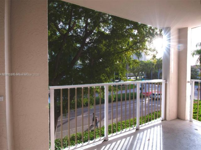 Apartment for sale  Unit #9306 - photo 6272778