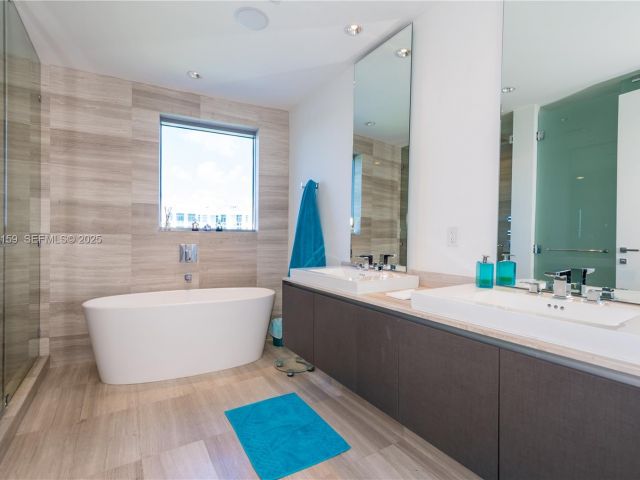 Apartment for sale  Unit #601 - photo 6939298