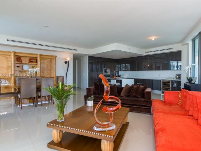 Apartment for sale  Unit #601 - photo 6939308