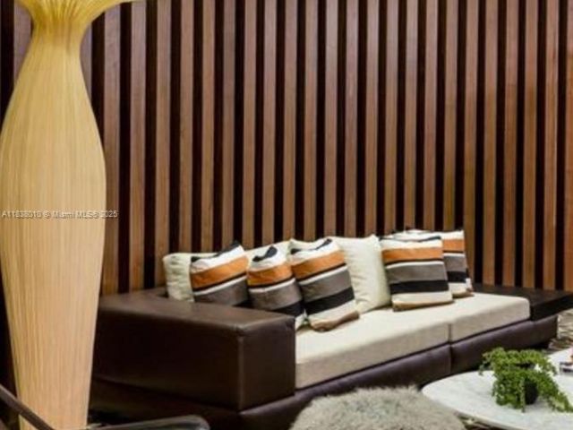 Apartment for sale  Unit #3105 - photo 6273446