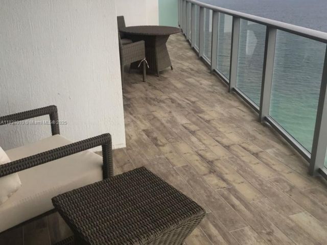 Apartment for sale  Unit #3105 - photo 6273450