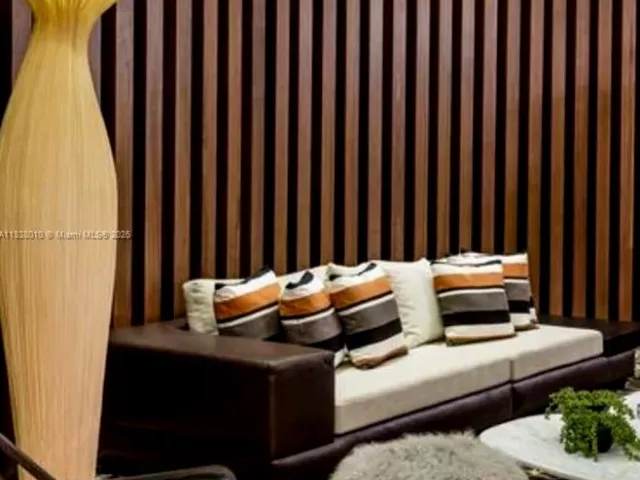 2-bedroom condo for sale in Hollywood - 4111 S Ocean Dr 3105 - MondialRealty