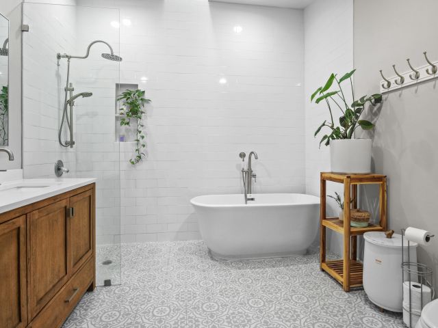 Home for sale at 2021 NW 15th Place - photo 6272993