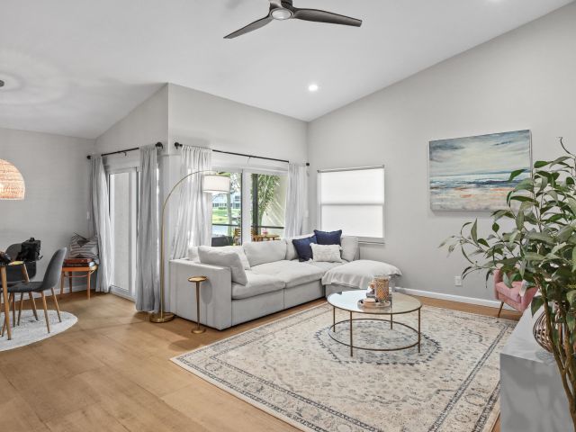 Home for sale at 2021 NW 15th Place - photo 6273003