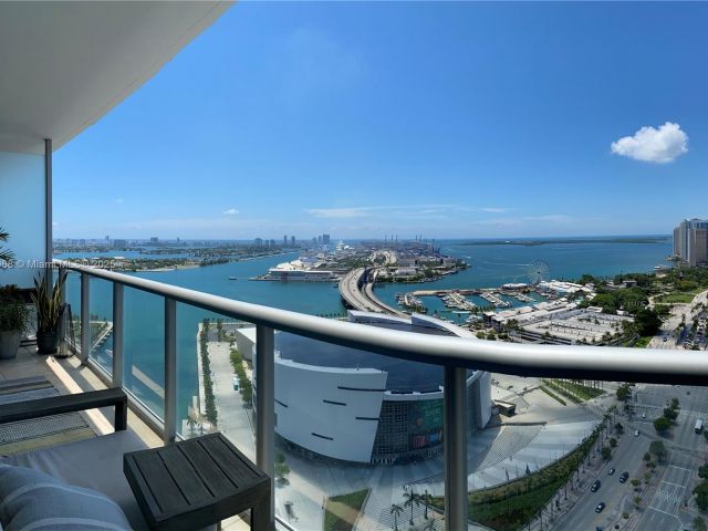 Apartment for rent  Unit #3403 - photo 6273591