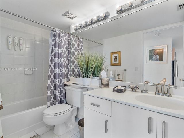 Apartment for sale  Unit # - photo 6272650