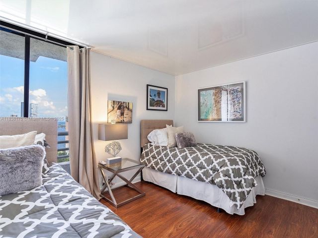 Apartment for sale  Unit # - photo 6272651