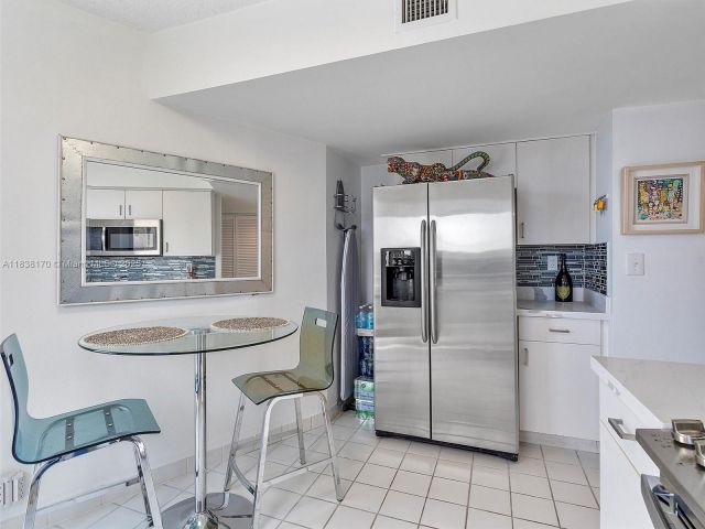 Apartment for sale  Unit # - photo 6272653
