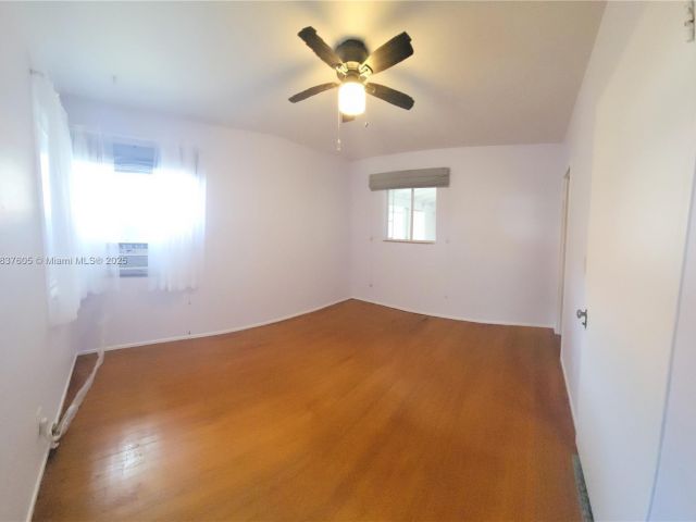 Home for rent at 828 NE 76th St - photo 6271751