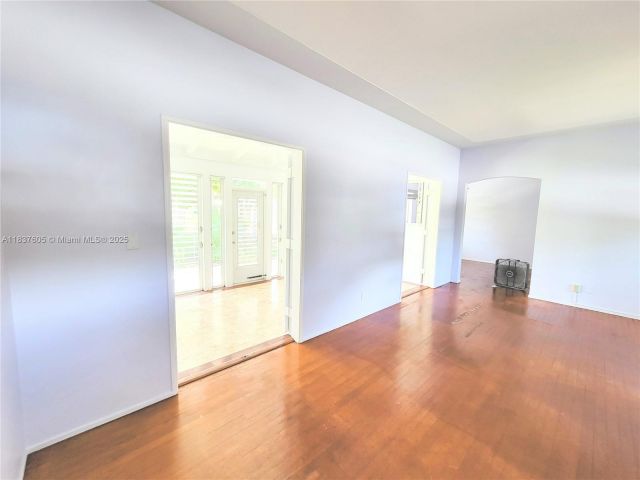 Home for rent at 828 NE 76th St - photo 6271753