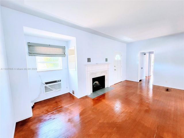 Home for rent at 828 NE 76th St - photo 6271755