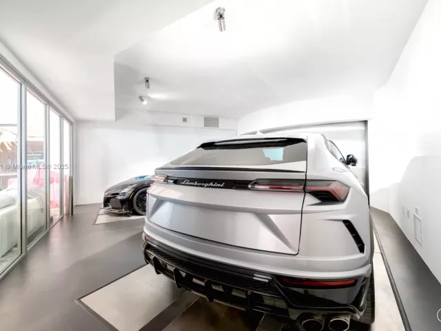 Apartment for sale  Unit #2003 - photo 6285815