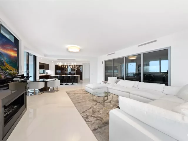 Apartment for sale  Unit #2003 - photo 6285816