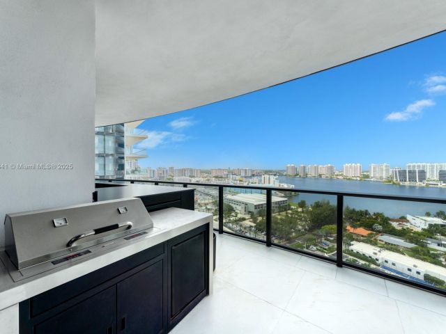 Apartment for sale  Unit #2003 - photo 6285802