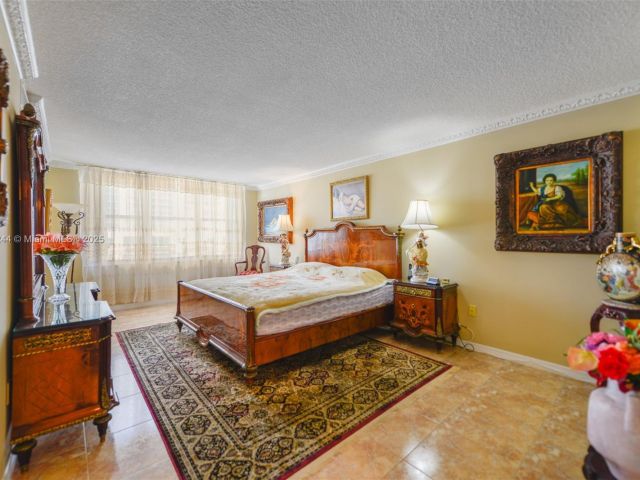 Apartment for sale  Unit #1707S - photo 6272301