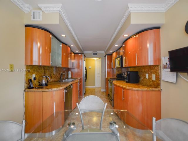 Apartment for sale  Unit #1707S - photo 6272305