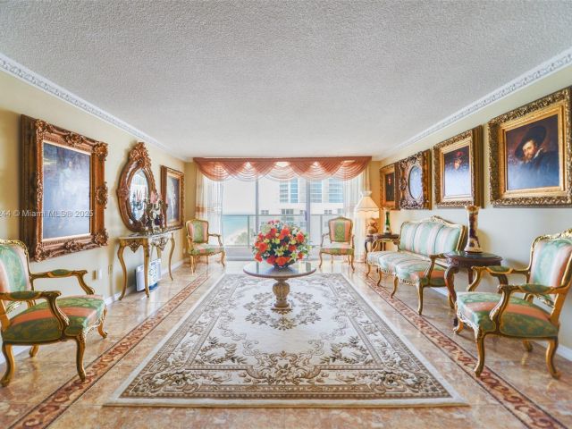 Apartment for sale  Unit #1707S - photo 6272310