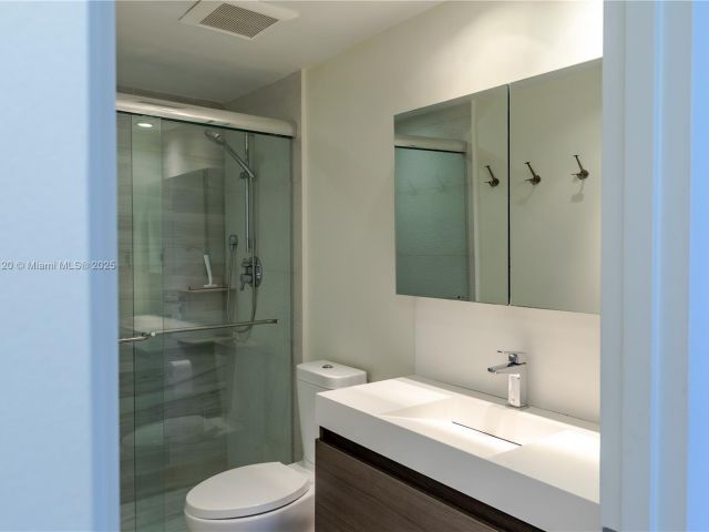 Apartment for sale  Unit #634 - photo 6287878