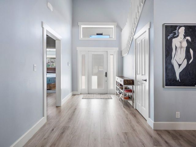 Home for sale at 811 SE 31st Street - photo 6272873