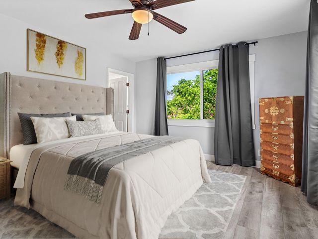 Home for sale at 811 SE 31st Street - photo 6272880