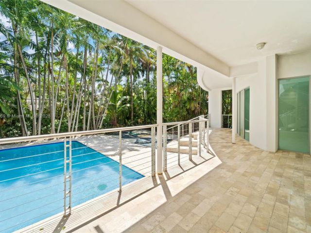 Home for sale at 5625 N Bay Rd - photo 6278963