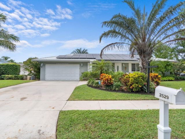 Home for sale at 2529 NW 32nd Street - photo 6274864