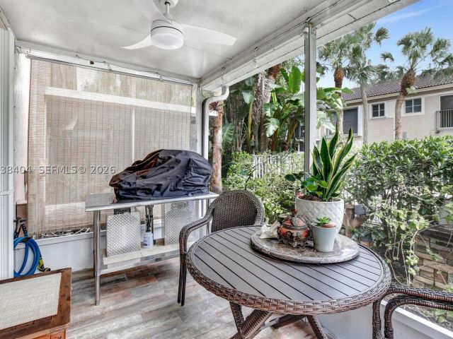 3-bedroom home for sale in Pembroke Pines - 9715 NW 23rd Ct - MondialRealty