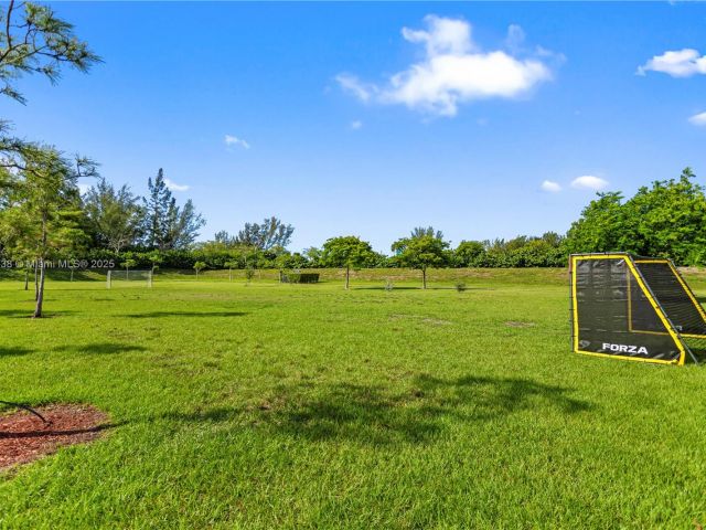 Home for sale at 19111 NE 8th Ct - photo 6284186