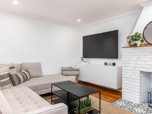 Home for sale at 713 NE 17th Rd - photo 6280484