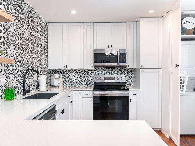 Home for sale at 713 NE 17th Rd - photo 6280487