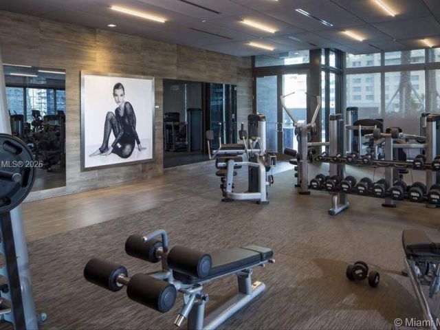 Apartment for rent  Unit #3805 - photo 6273314