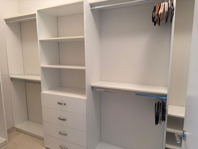 Apartment for rent  Unit #3506 - photo 6277921