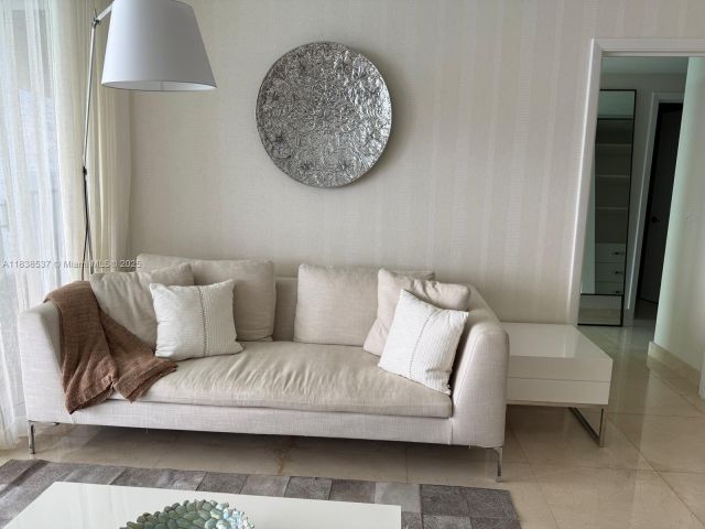 Apartment for rent  Unit #3506 - photo 6277925