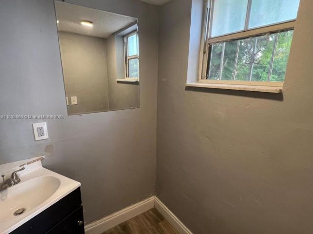 Home for rent at 451 NE 136th St I-101 - photo 6289930