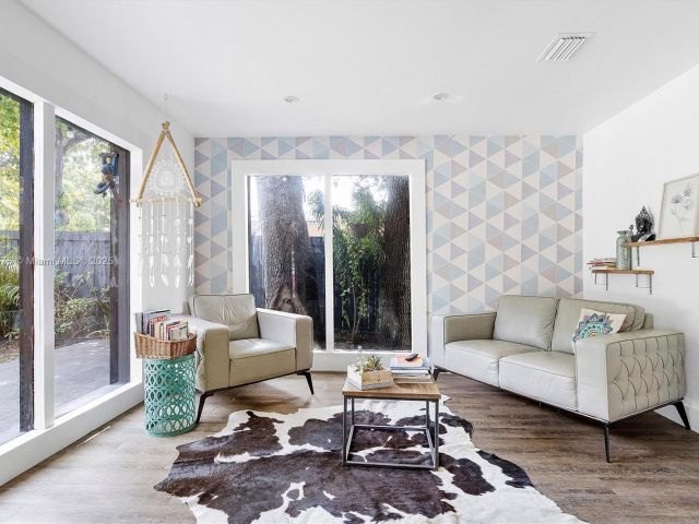 Home for rent at 266 NE 117th St 0 - photo 6275194