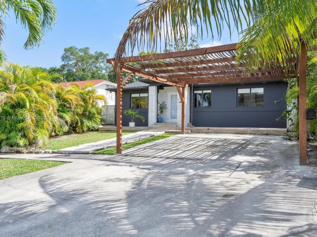 Home for rent at 266 NE 117th St 0 - photo 6275212