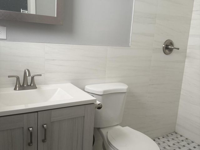 Home for rent at 418 SW 14th Street - photo 6276209