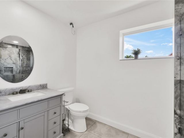 Home for sale at 1730 N 55th Ave - photo 6275095