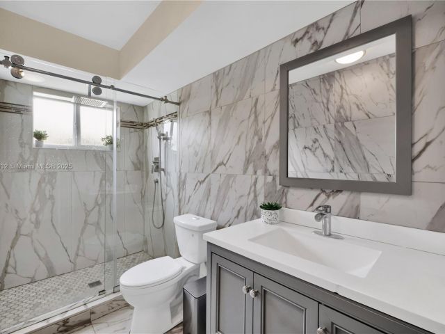 Home for sale at 1730 N 55th Ave - photo 6275102